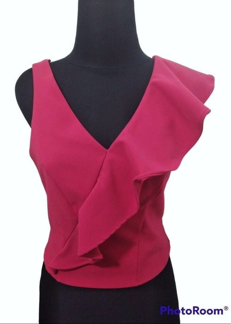 Coast Ruffled Crop Top
