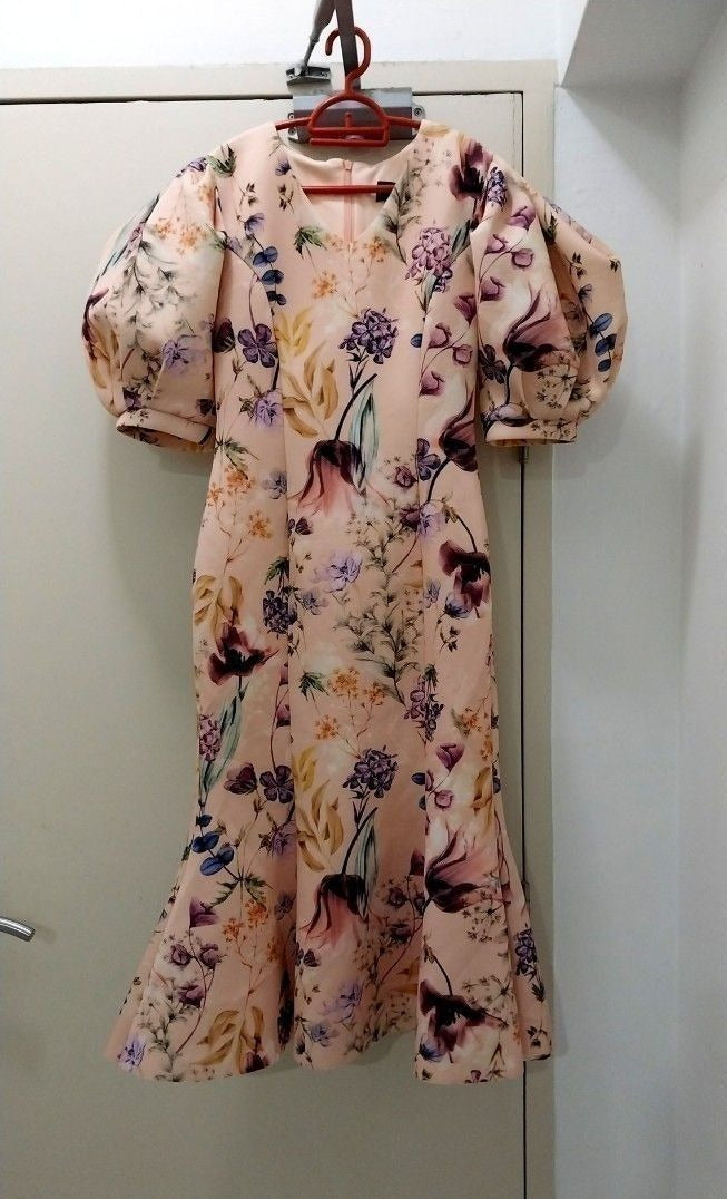 Doublewoot Puff Sleeve Midi Dress