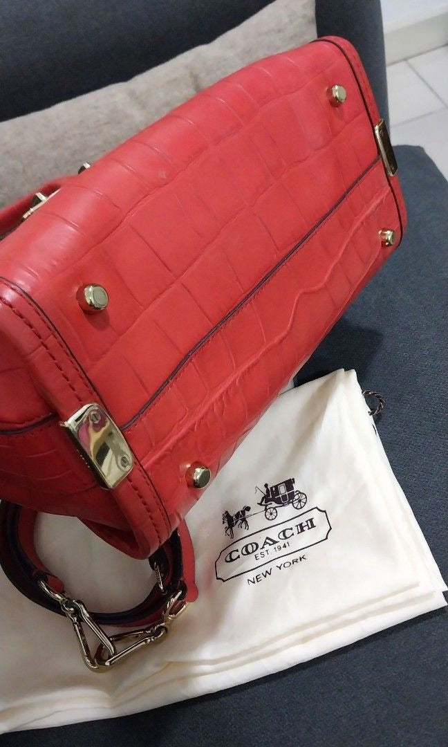 Coach Swagger 27 Bag