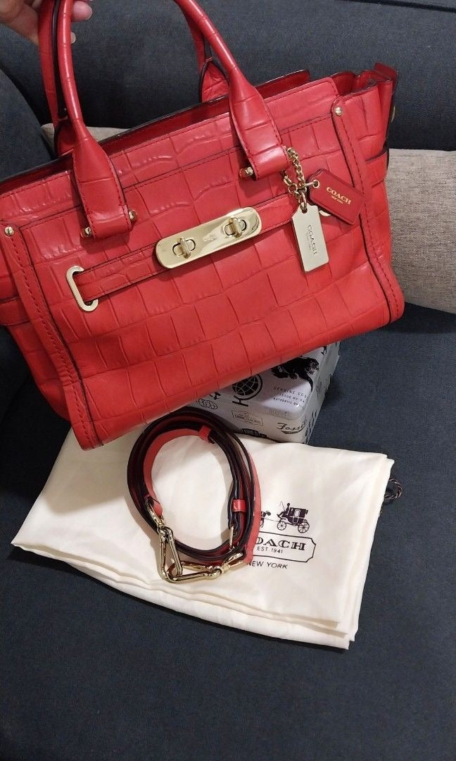 Coach Swagger 27 Bag
