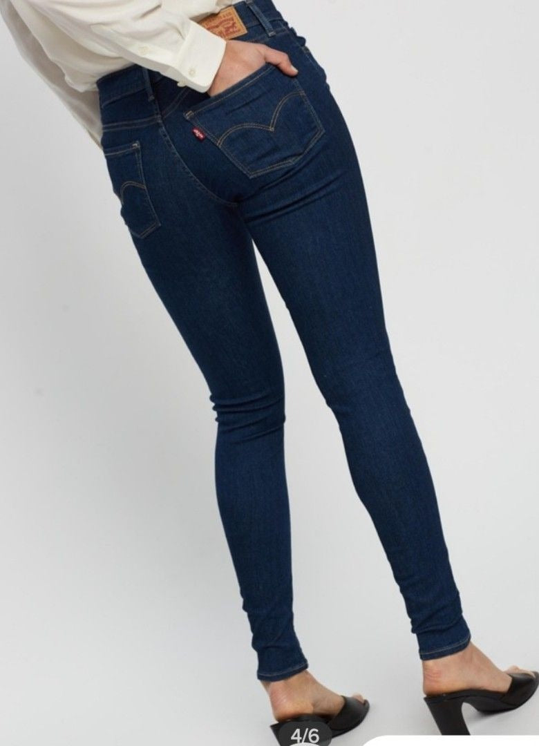 Levi's 710 Super Skinny Jeans
