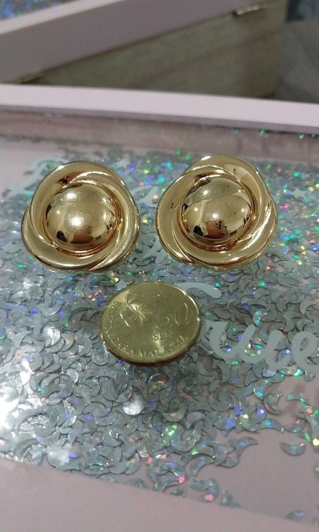 Vintage Monet Gold Clip Earrings