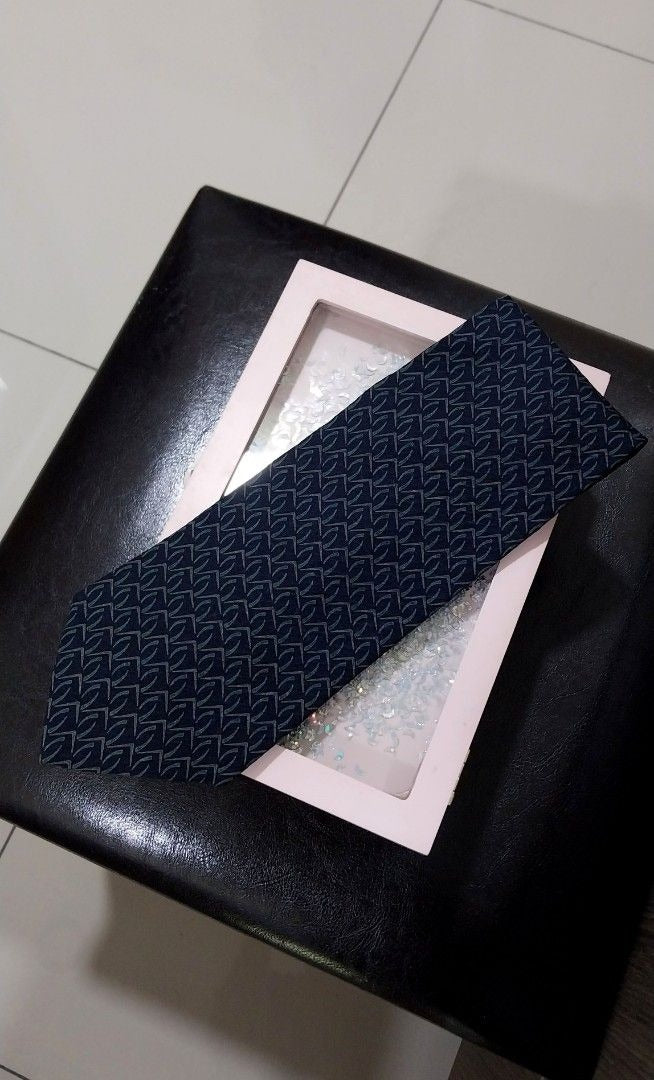 Calvin Klein Silk Tie