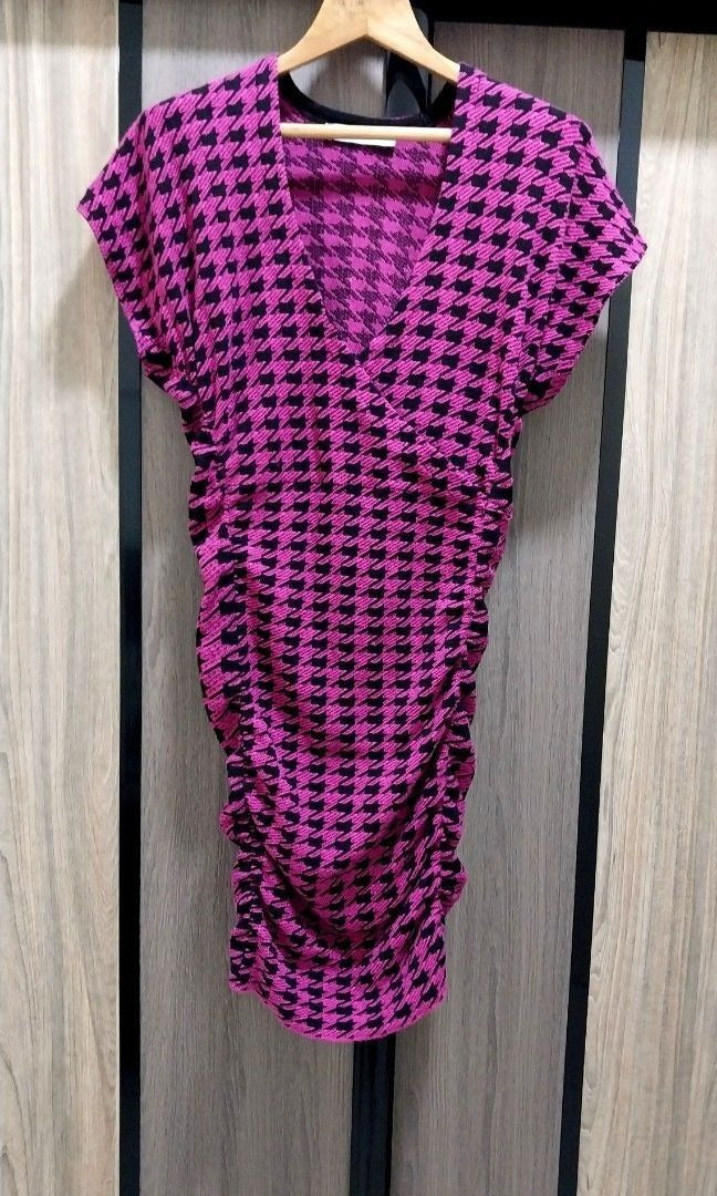 Zara V-Neck Fitted Dress
