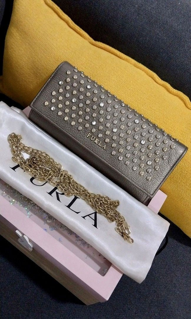 Furla Wallet on Chain