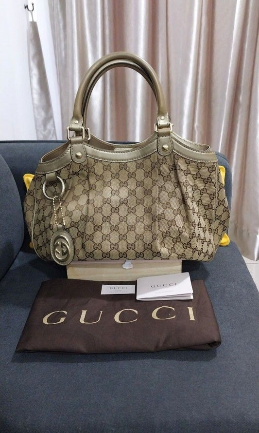 Gucci Sukey Medium GG Canvas Tote Bag