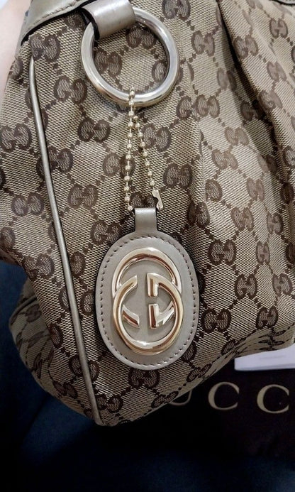 Gucci Sukey Medium GG Canvas Tote Bag