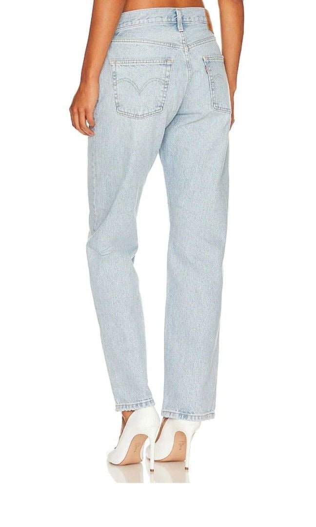 Levi's 501 Light Wash Women's Jeans