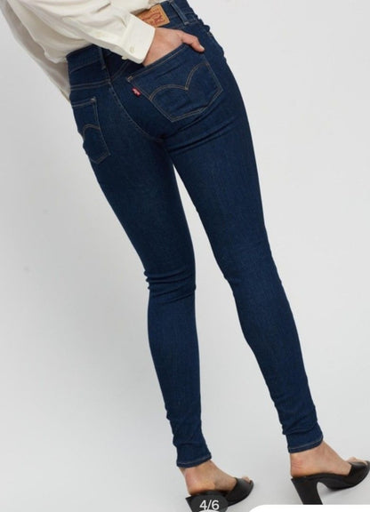 Levi's 710 Super Skinny Jeans