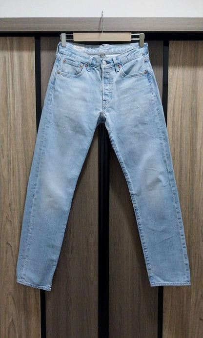 Levi's 501 Light Wash Women's Jeans