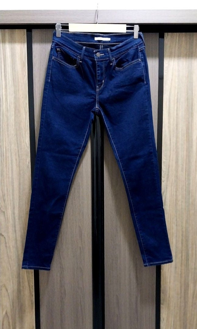 Levi's 710 Super Skinny Jeans