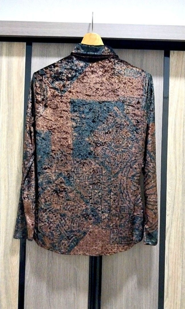 Max&Co. Long Sleeve Top