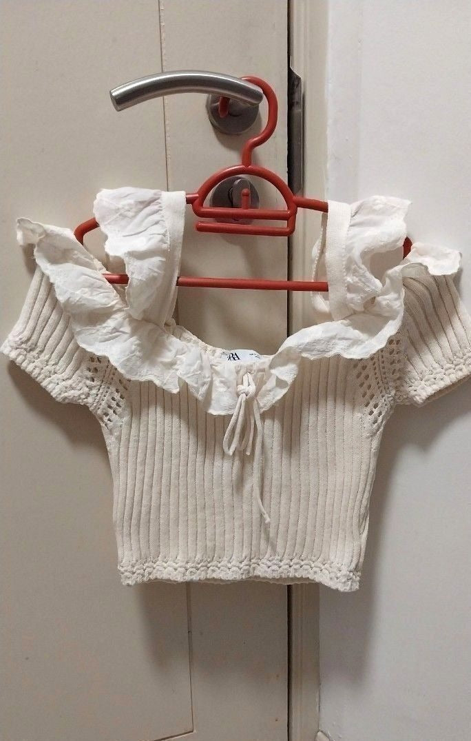 Zara Off-Shoulder Knit Crop Top